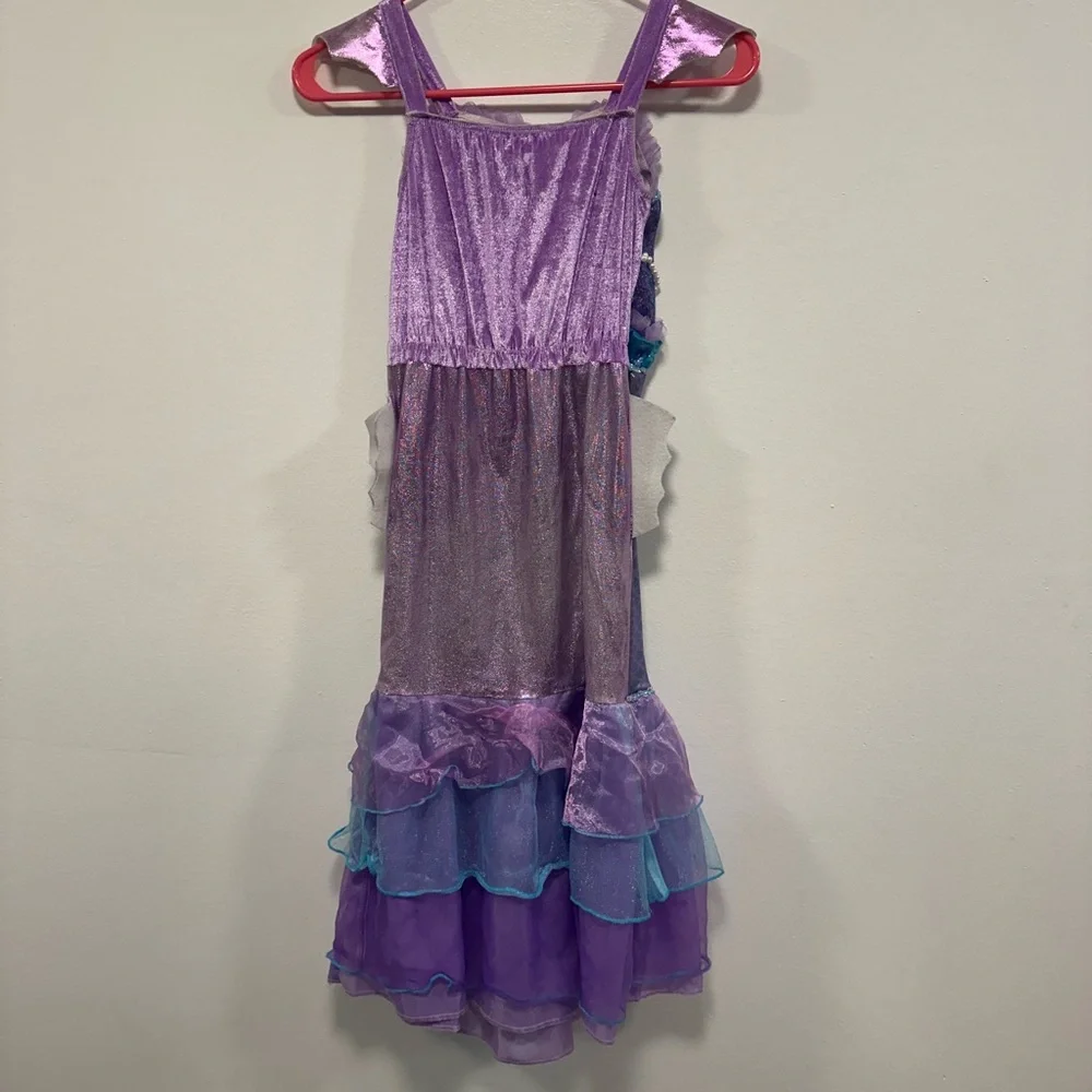 Mermaid Halloween costume! Girls dress up mermaid dress size 7/8!